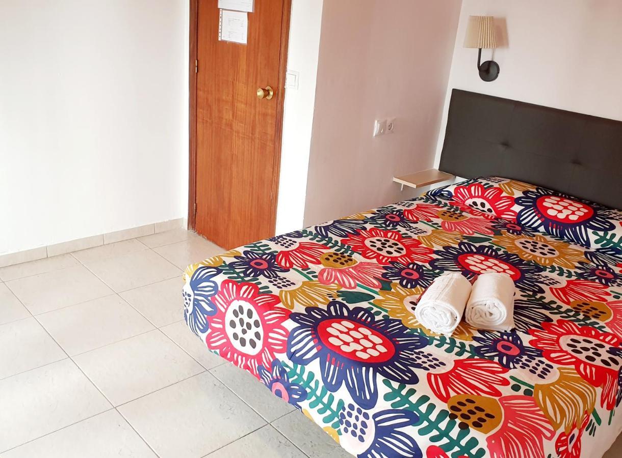Hostel Arc House Ribera Only Adults Kordoba Zewnętrze zdjęcie